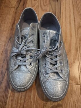 Converse Silver Glitter Low Top Sneakers